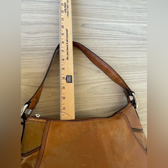 Fossil Tan Leather Shoulder Bag - Picture 9 of 14